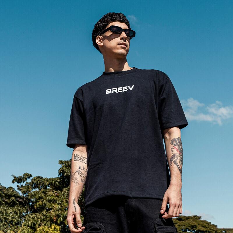 Apresenta��o da Camiseta Oversized Flourish Breev