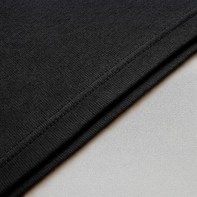 Detalhe do tecido da camiseta Olympia