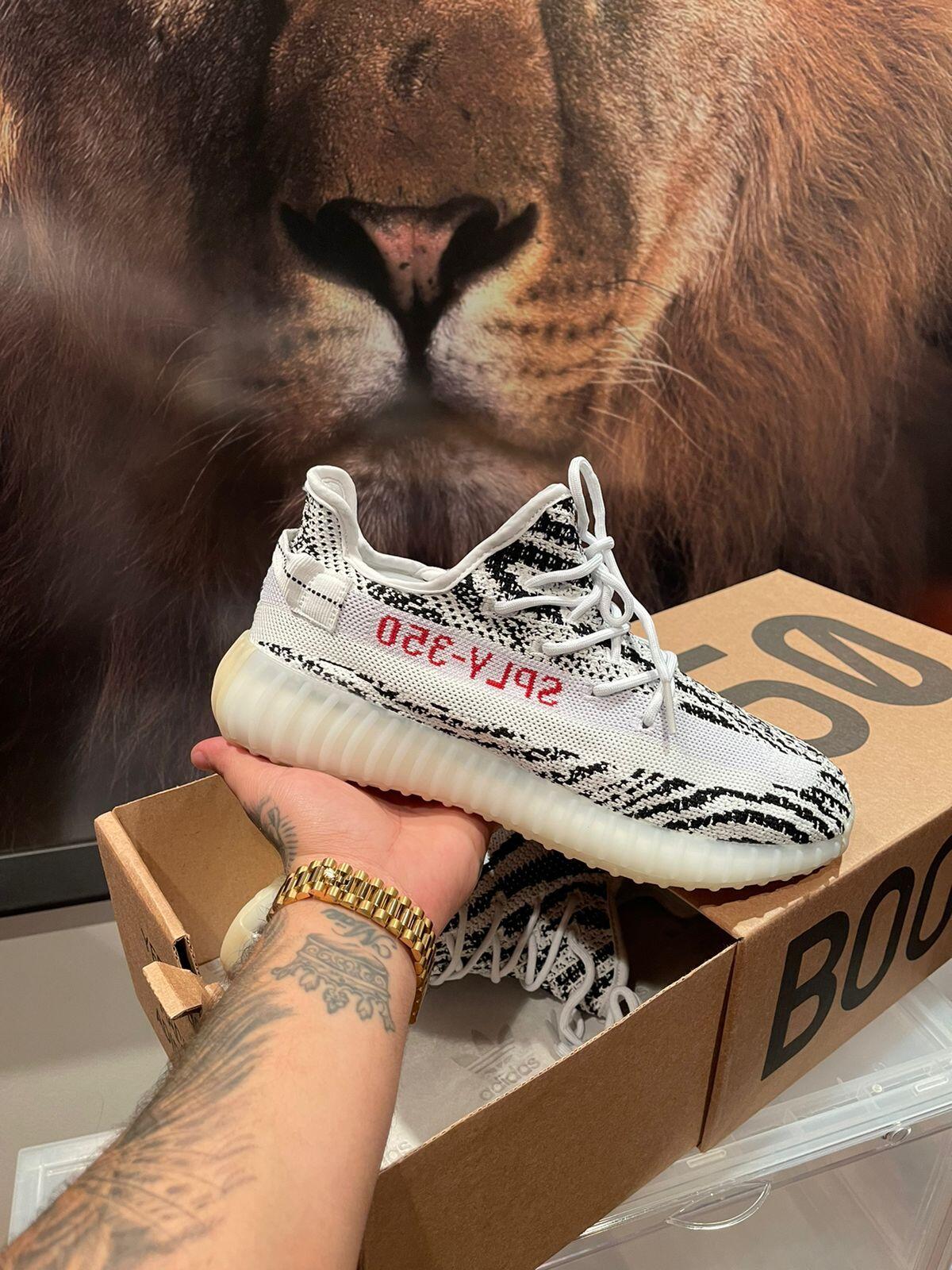 yeezy JC-01 サイズ 2 Comprar Yeezy Boost 350 Zebra available - R$450,00