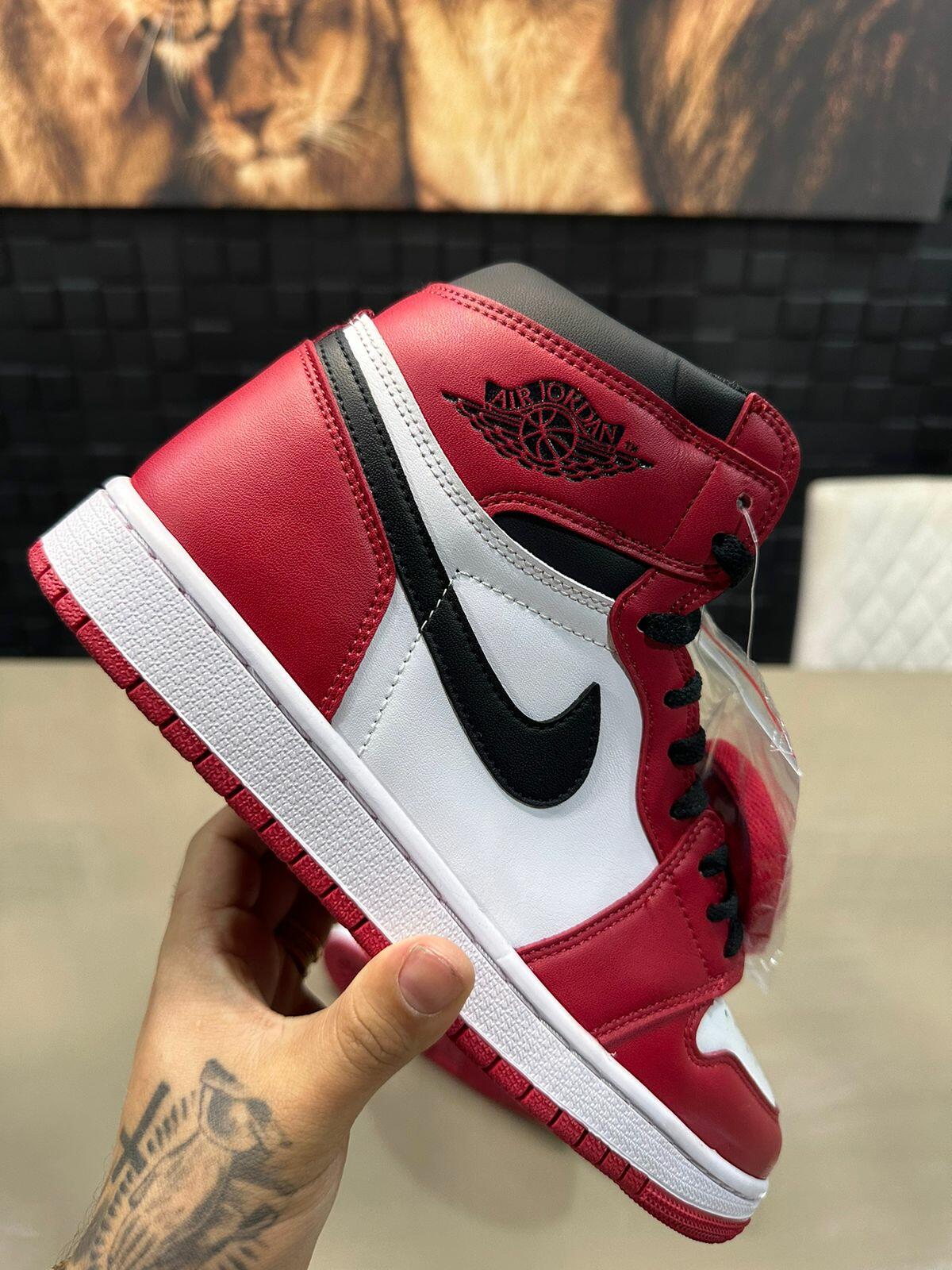 Comprar Tênis Air Jordan 1 Retro High OG 