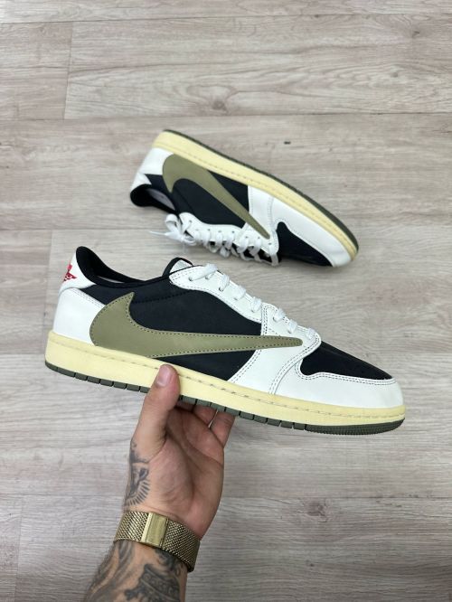 Comprar Tênis Air Jordan 1 Low Og Sp x Travis Scott - R$800,00