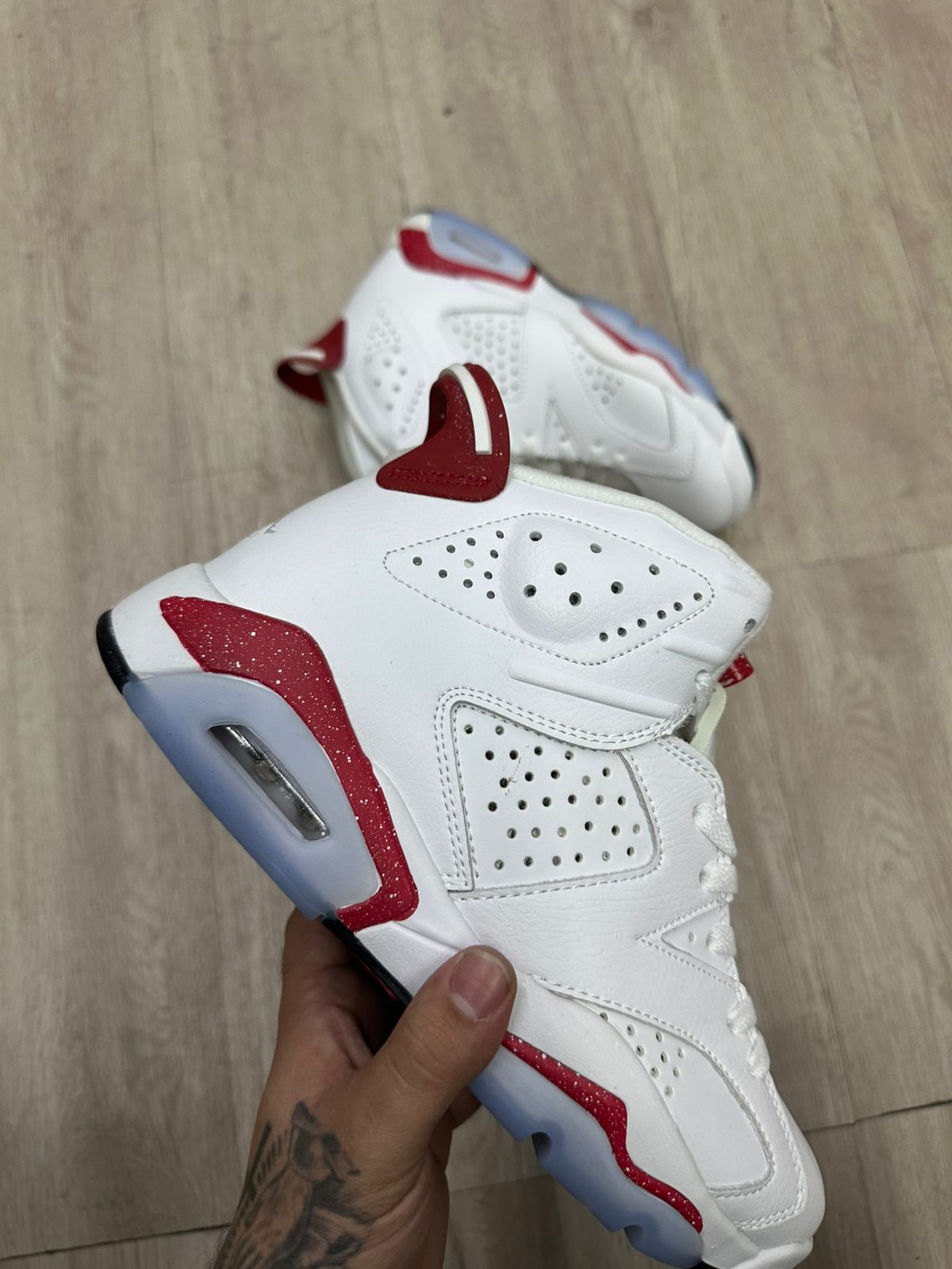 Comprar Tênis Air Jordan 6 Retro 