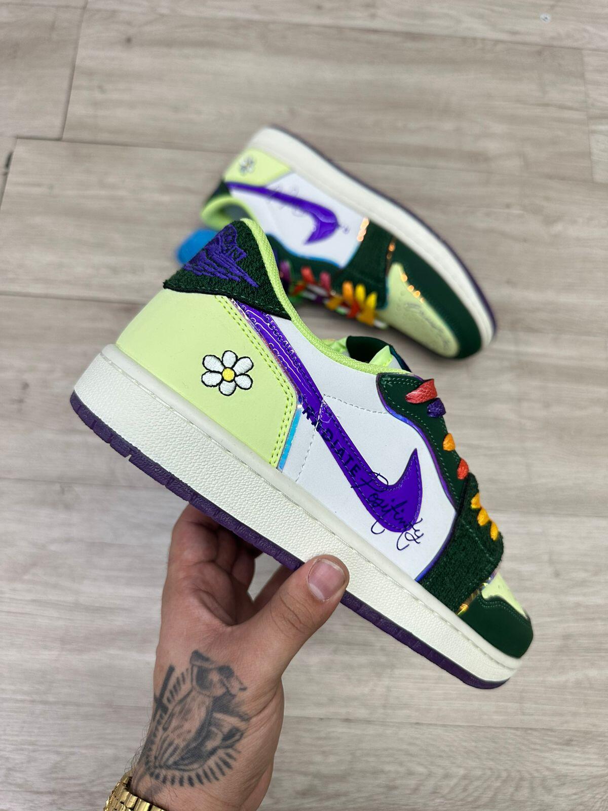 Comprar Jordan 1 Low Doernbecher - R$800,00 - Brás Conceito