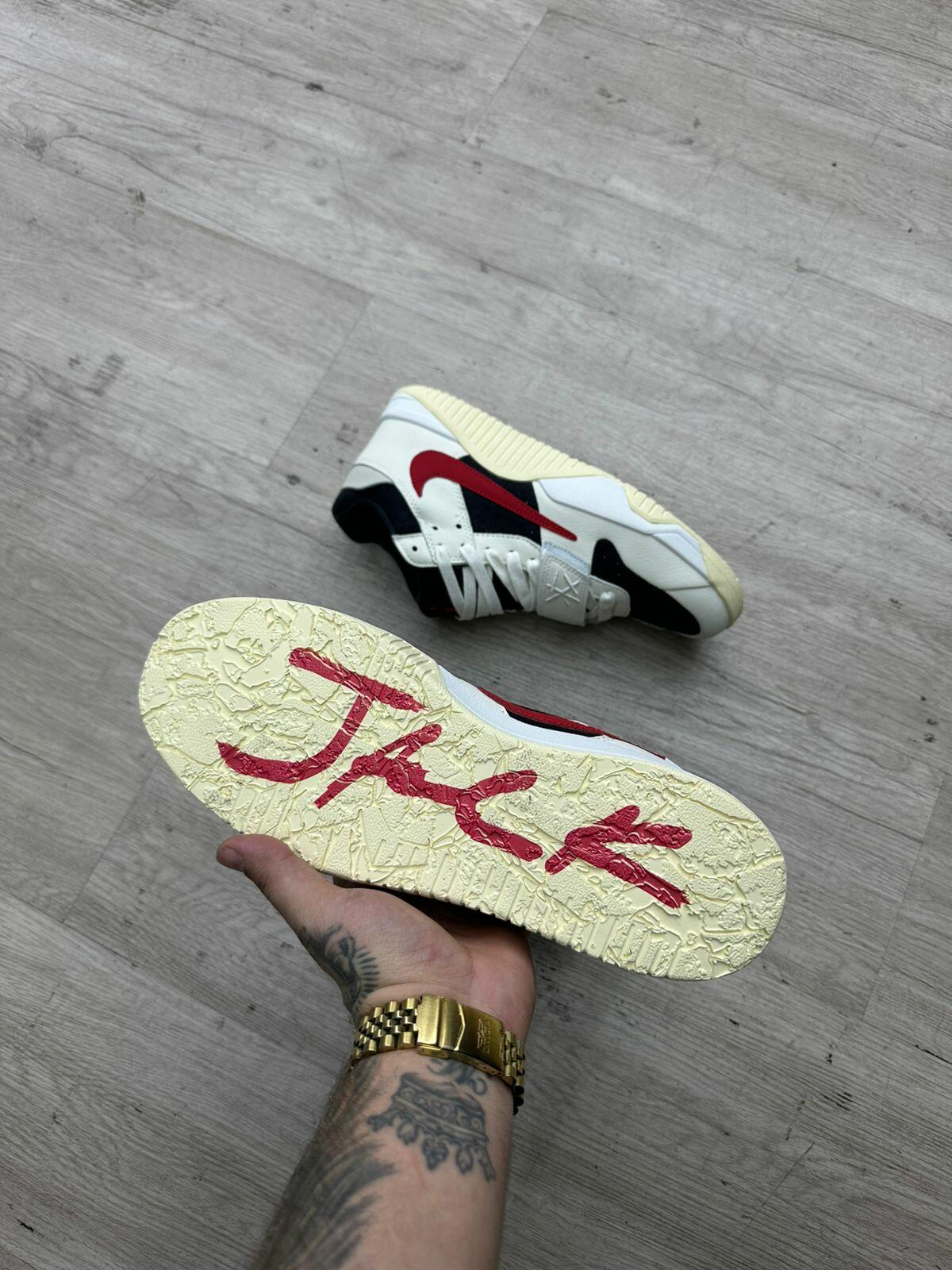 Comprar Travis Scott x Air Jordan Jumpman Jack TR Sail - R$900,00