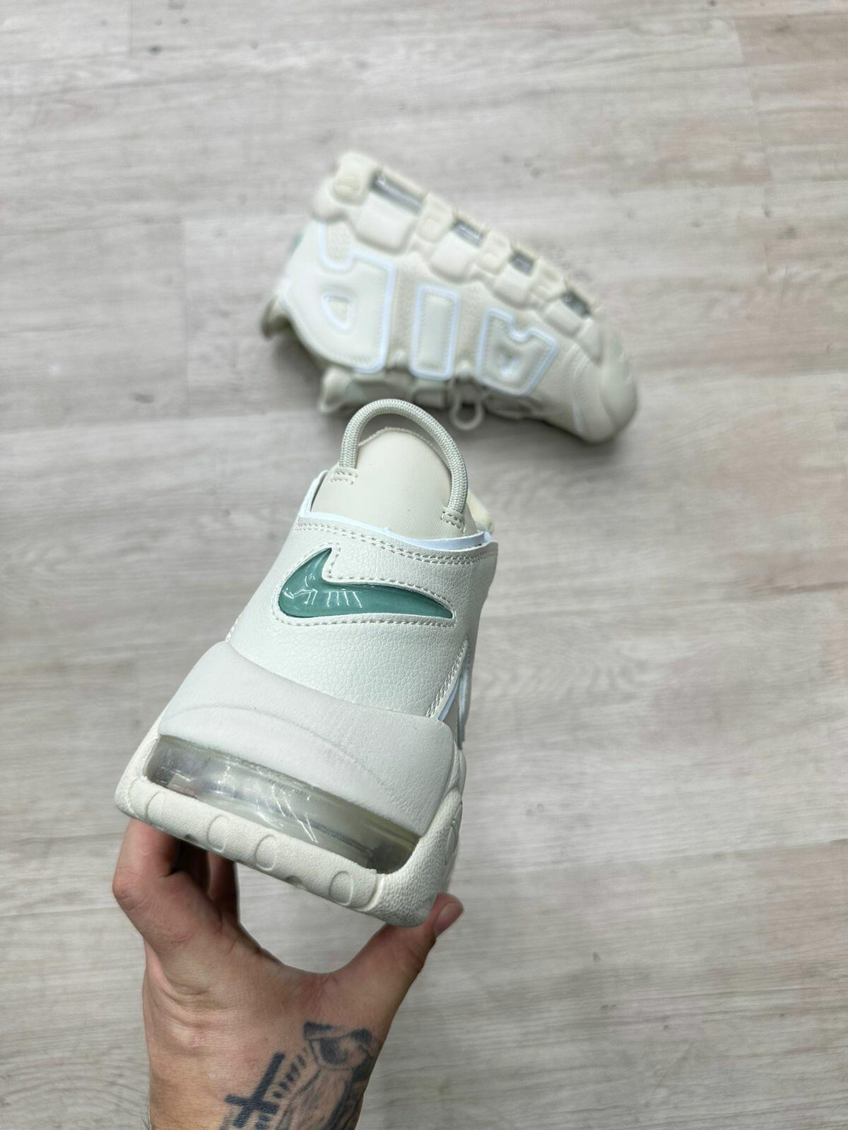 Comprar Tenis Nike Air More Uptempo Low Bege - R$800,00