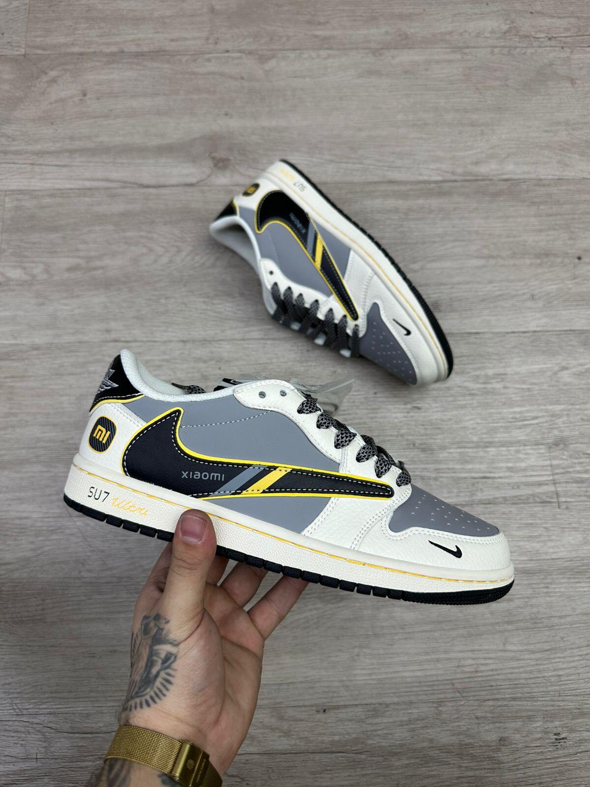 Comprar Travis Scott x Xiaomi x AJ 1 Low - R$1.500,00