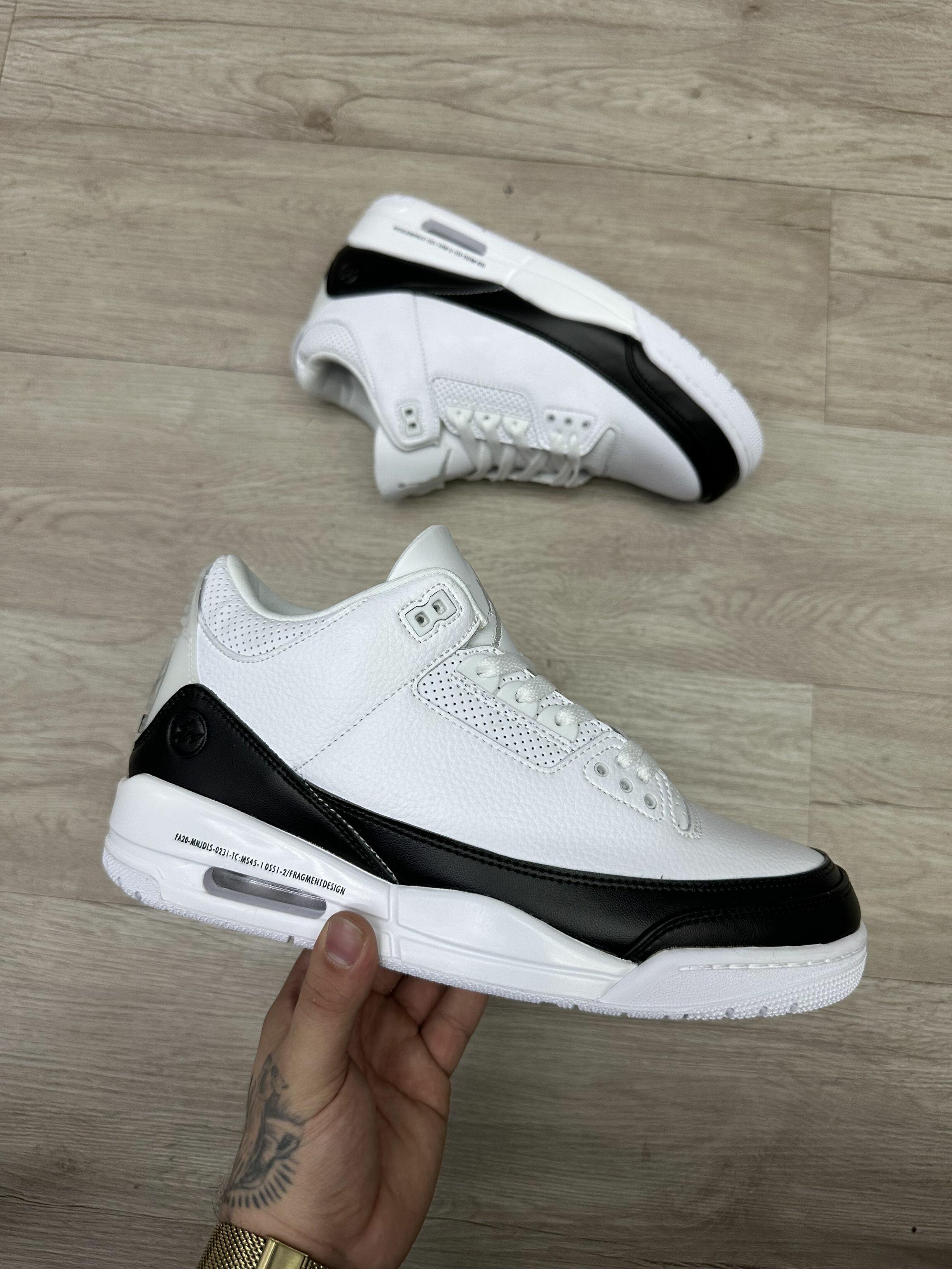 Comprar Nike Air Jordan 3 - R$850,00