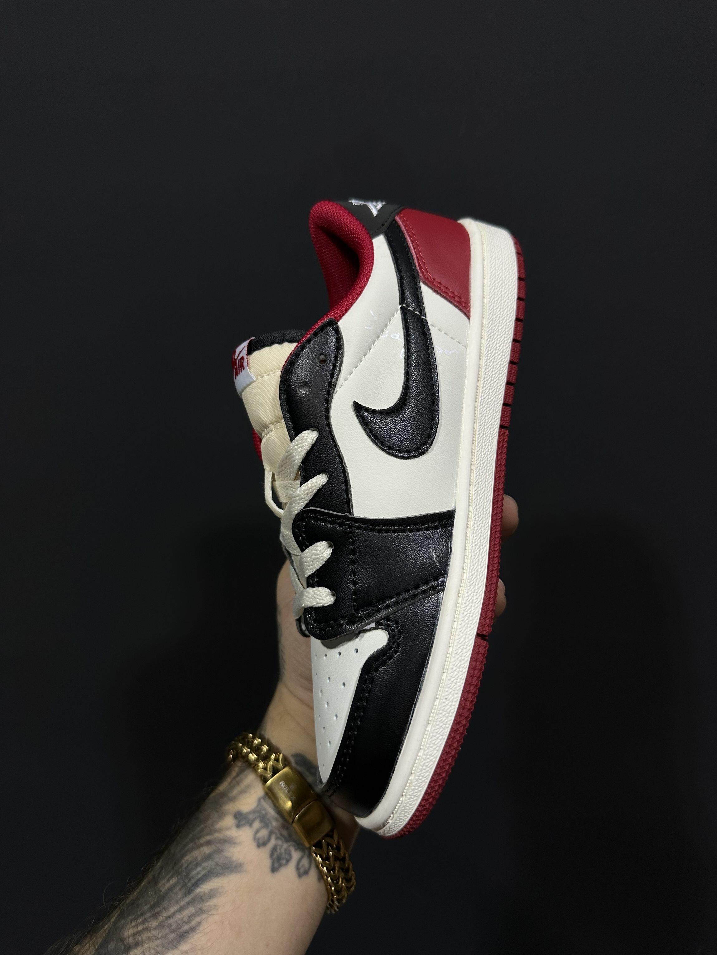 Comprar Travis Scott X Air Jordan 1 Low - R$800,00