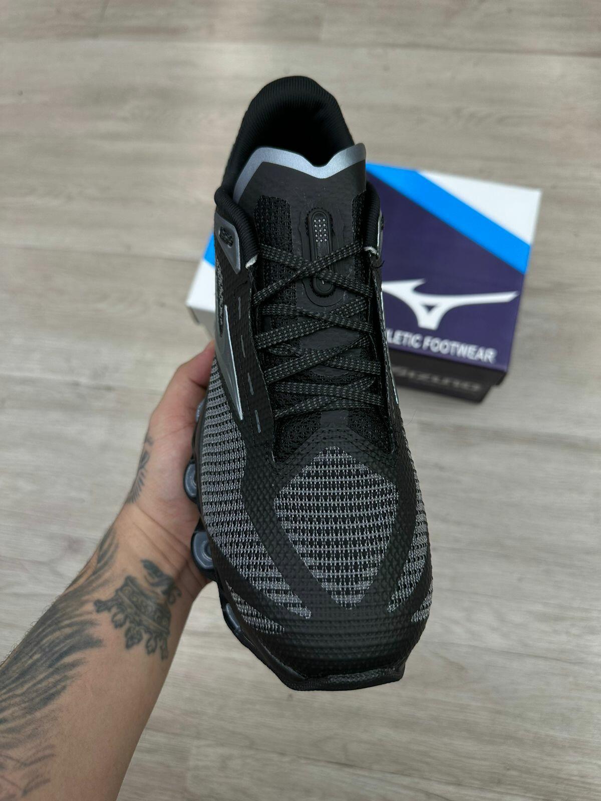Comprar mizuno 15 - R$600,00