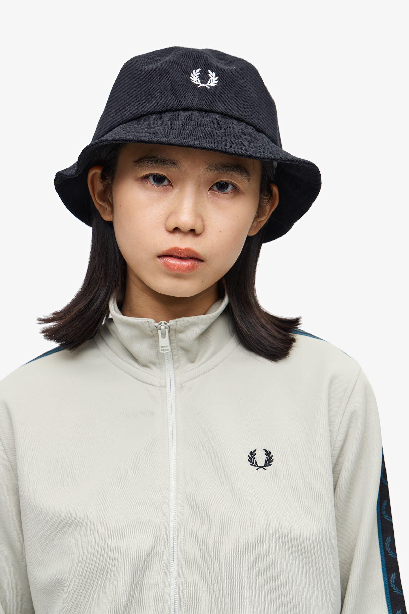 Chapéu Panamá em Piqué Fred Perry | Clássico Atemporal