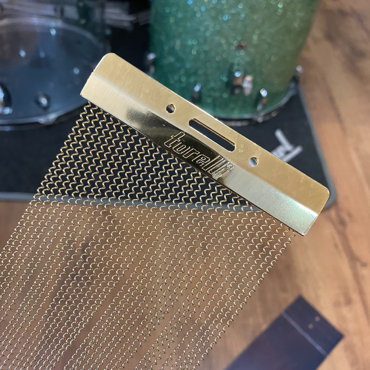 Comprar Esteira para Caixa 14 Pol - 36 Fios Torelli Brass Wires