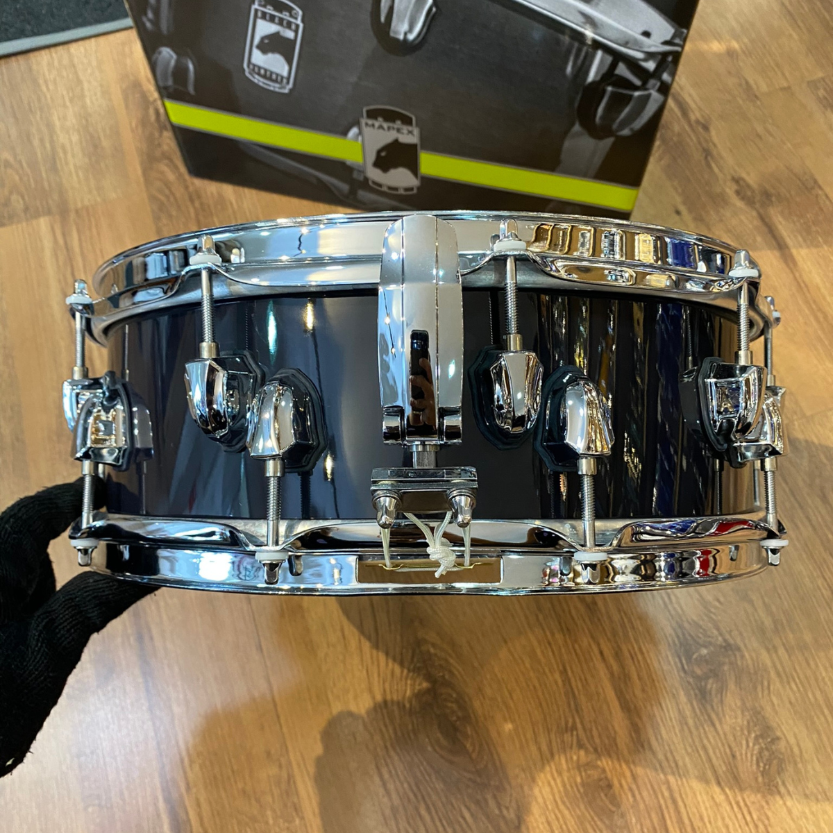 Caixa Black Panther Razor 14x5 Maple Dark Grey - R$2.790,00