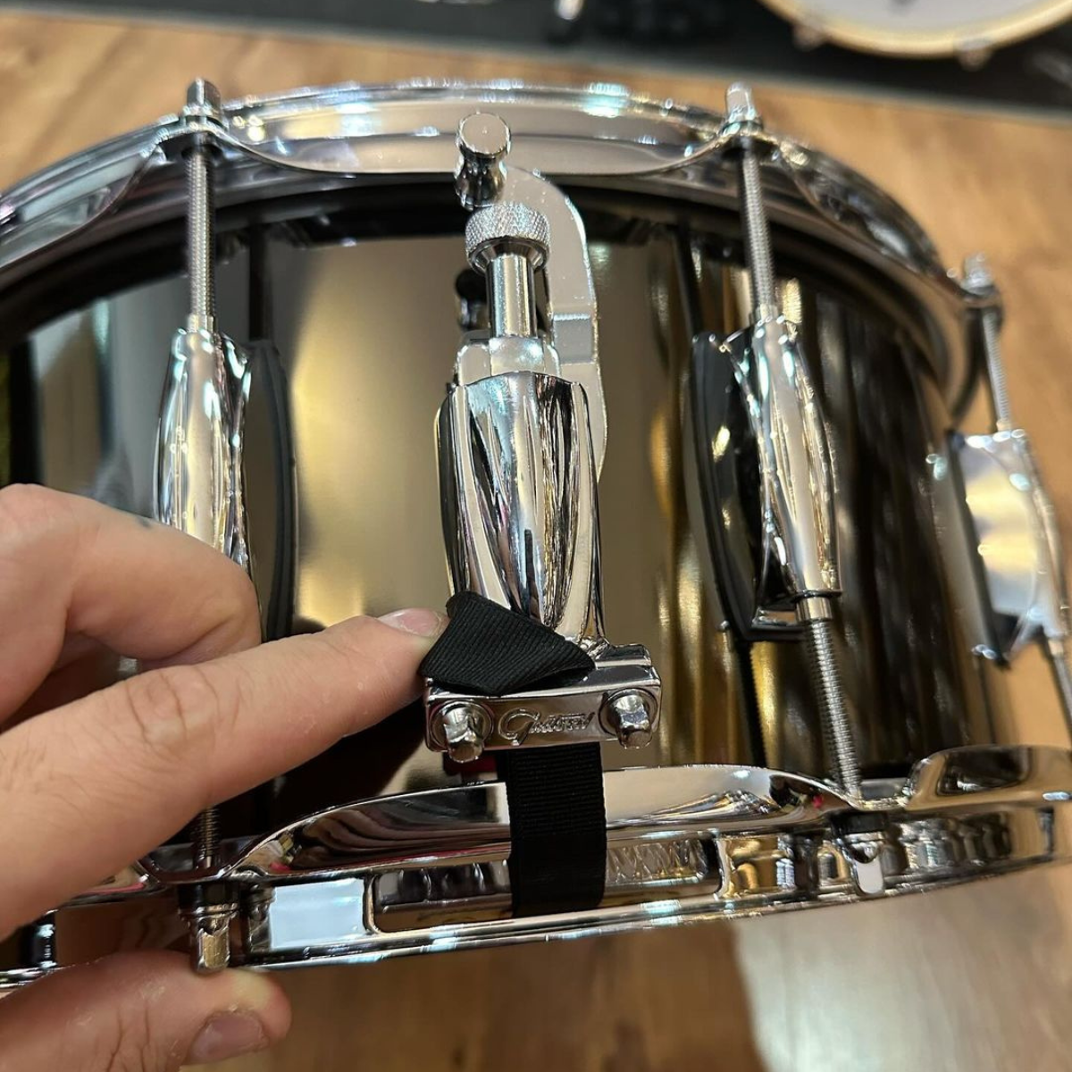 Comprar Caixa Gretsch Full Range Black Nickel Over Steel 14x6,5