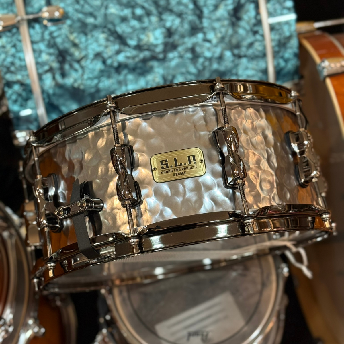 Comprar Caixa Tama S.L.P Expressive Hammered Steel 14X6 LST146H