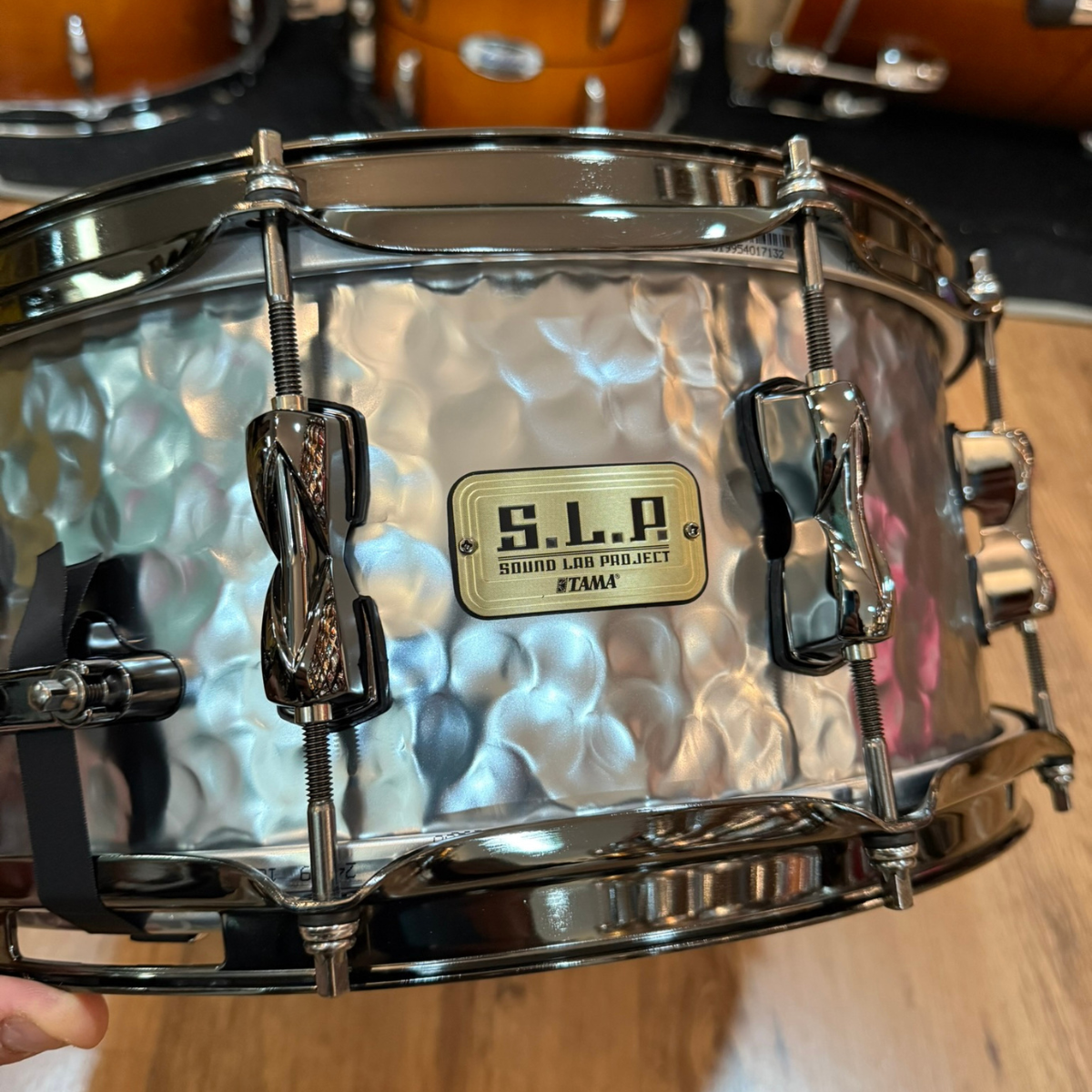 Comprar Caixa Tama S.L.P Expressive Hammered Steel 14X6 LST146H