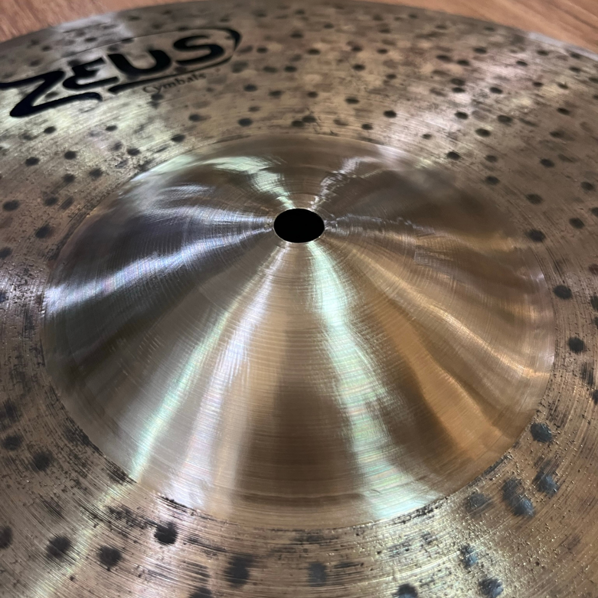 Comprar Prato De Bateria Crash Zeus Heritage De 16 Polegas - R$880,00