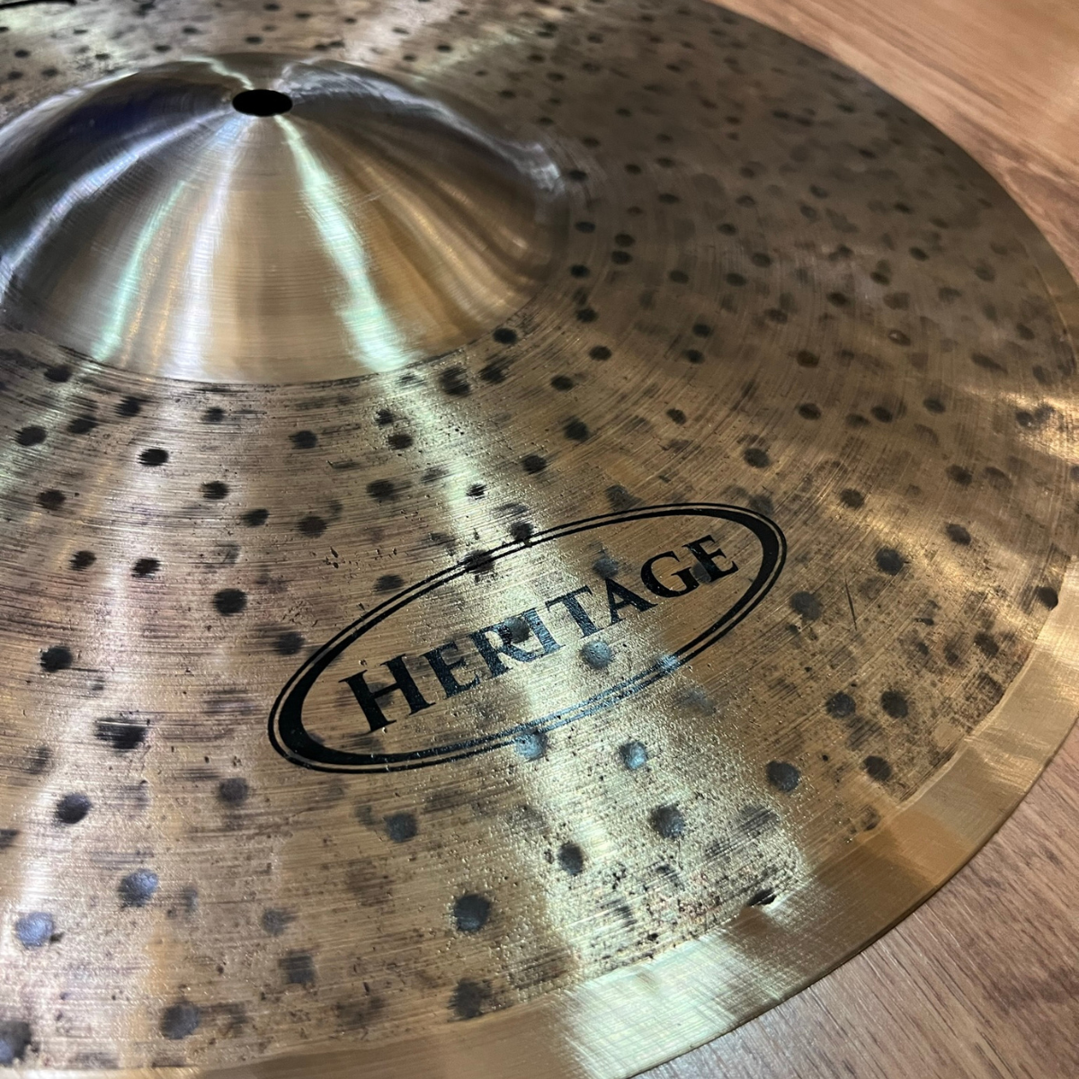 Comprar Prato De Bateria Crash Zeus Heritage De 16 Polegas - R$880,00