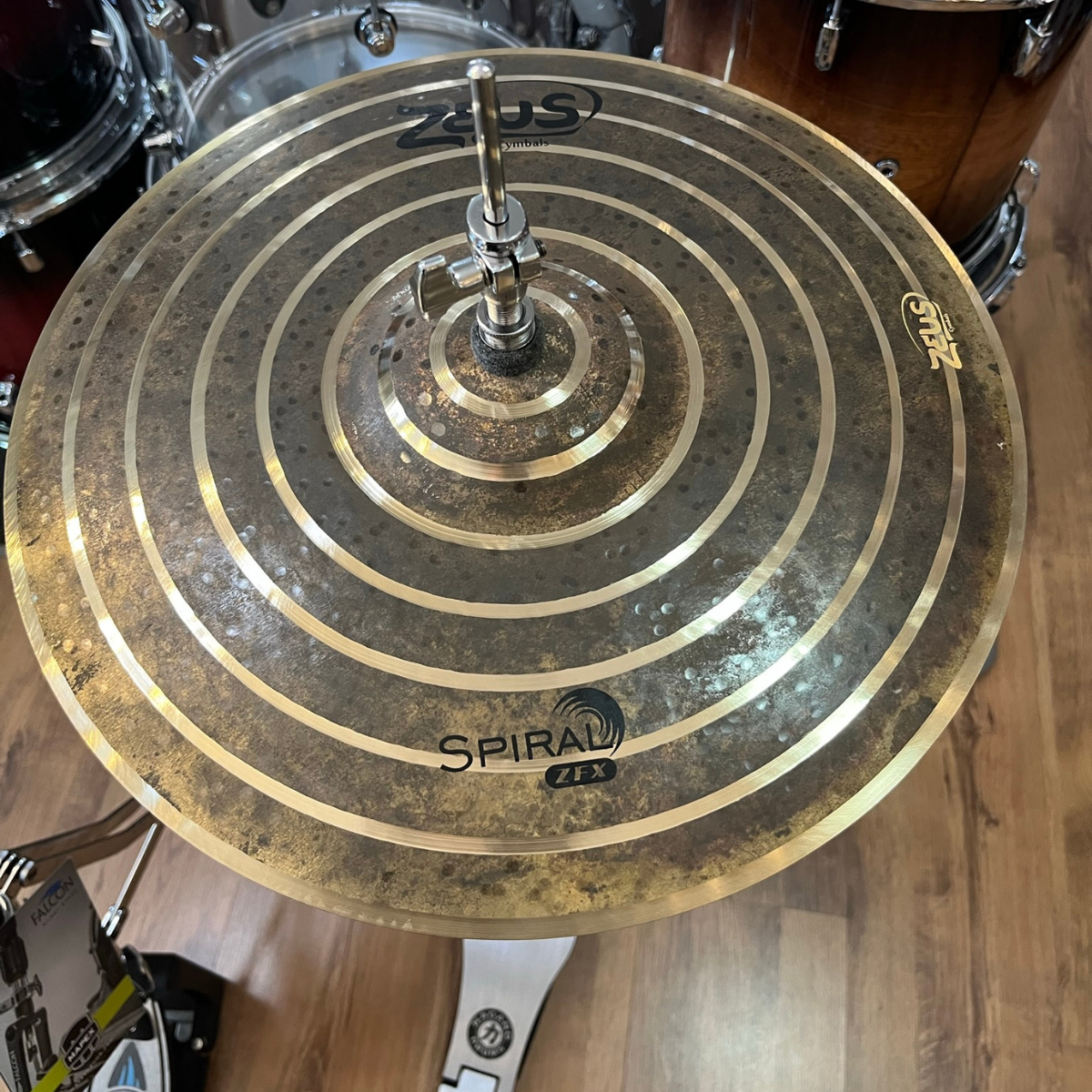 Comprar Prato De Bateria Zeus Hats Spiral De 15 Polegadas - R$1.640,00