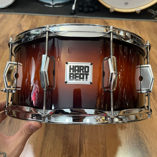 ビンテージ　HAZ-MAT 147 Comprar Caixa De Bateria HardBeat Maple 14X6,5 HBSM1465 - R$1.349