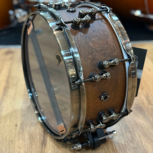 Comprar Caixa Black Panther Design Lab Warbird 14x6,5 Em Walnut