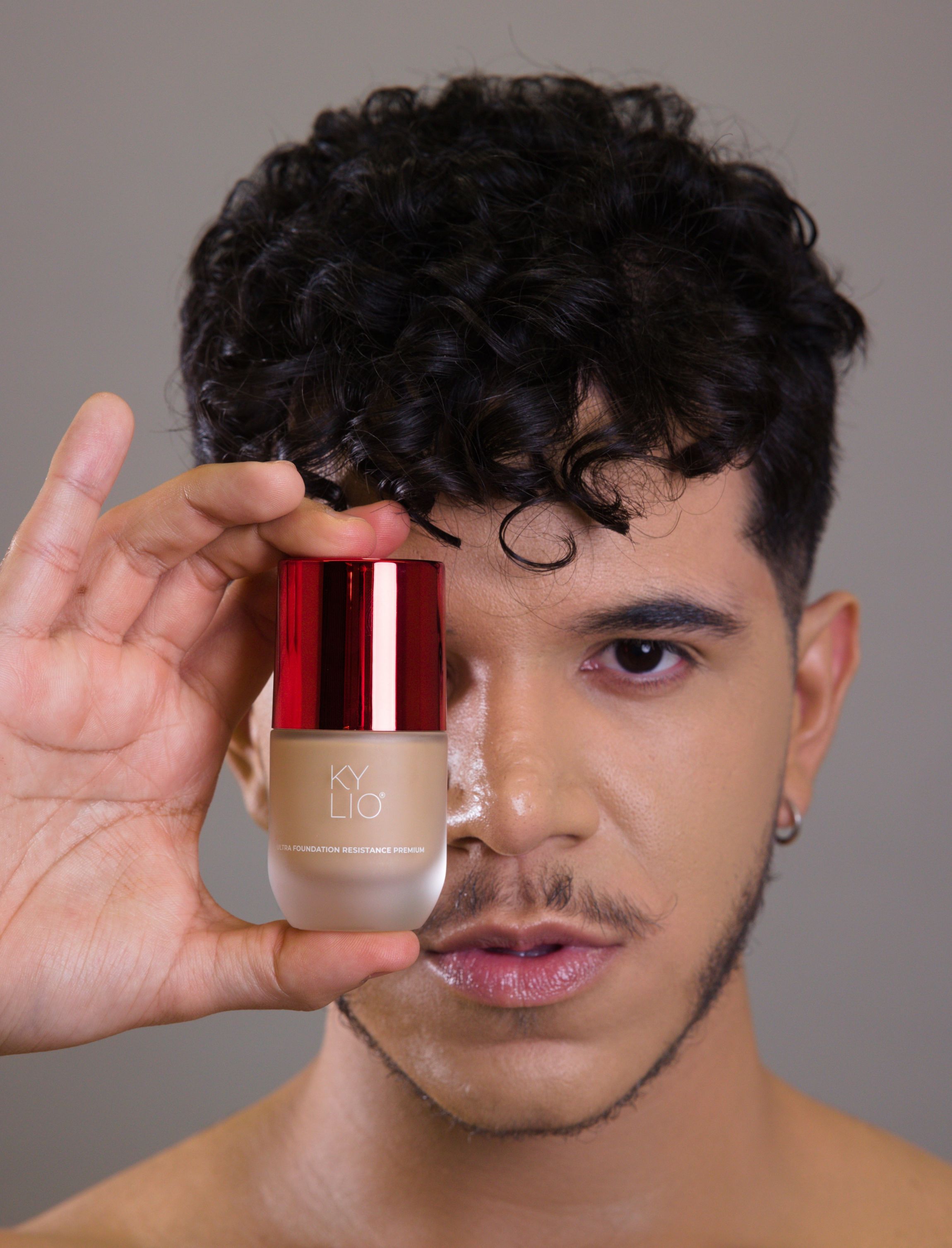 Comprar Base Profissional Ultra Resistente 03 - a partir de R$199,40