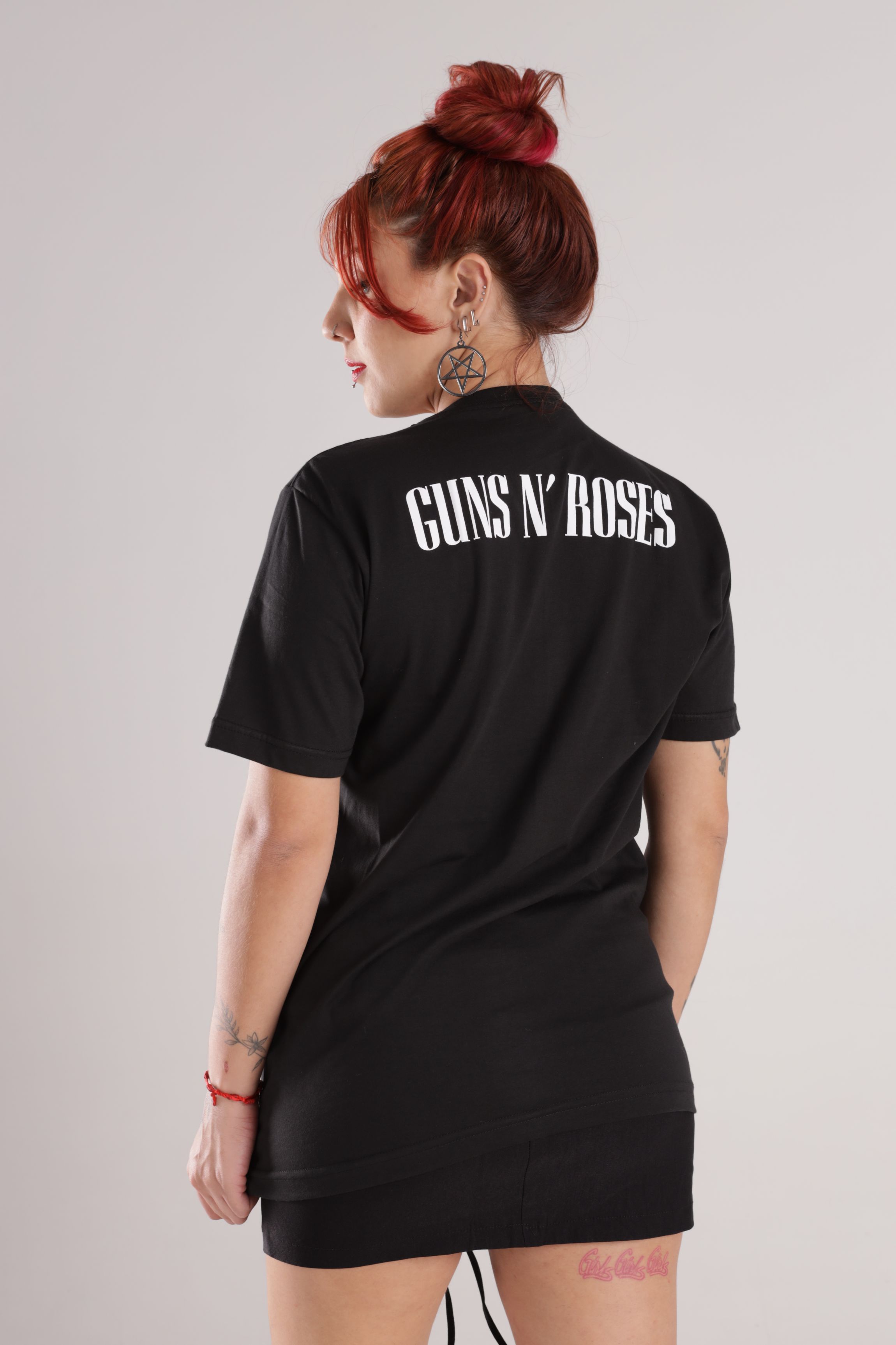 Guns N' Roses 2025 Tシャツ XL ブラック　カラー未交換 Comprar Camiseta Turne 2025 Guns N' Roses - R$89,99 - Cabide do Rock