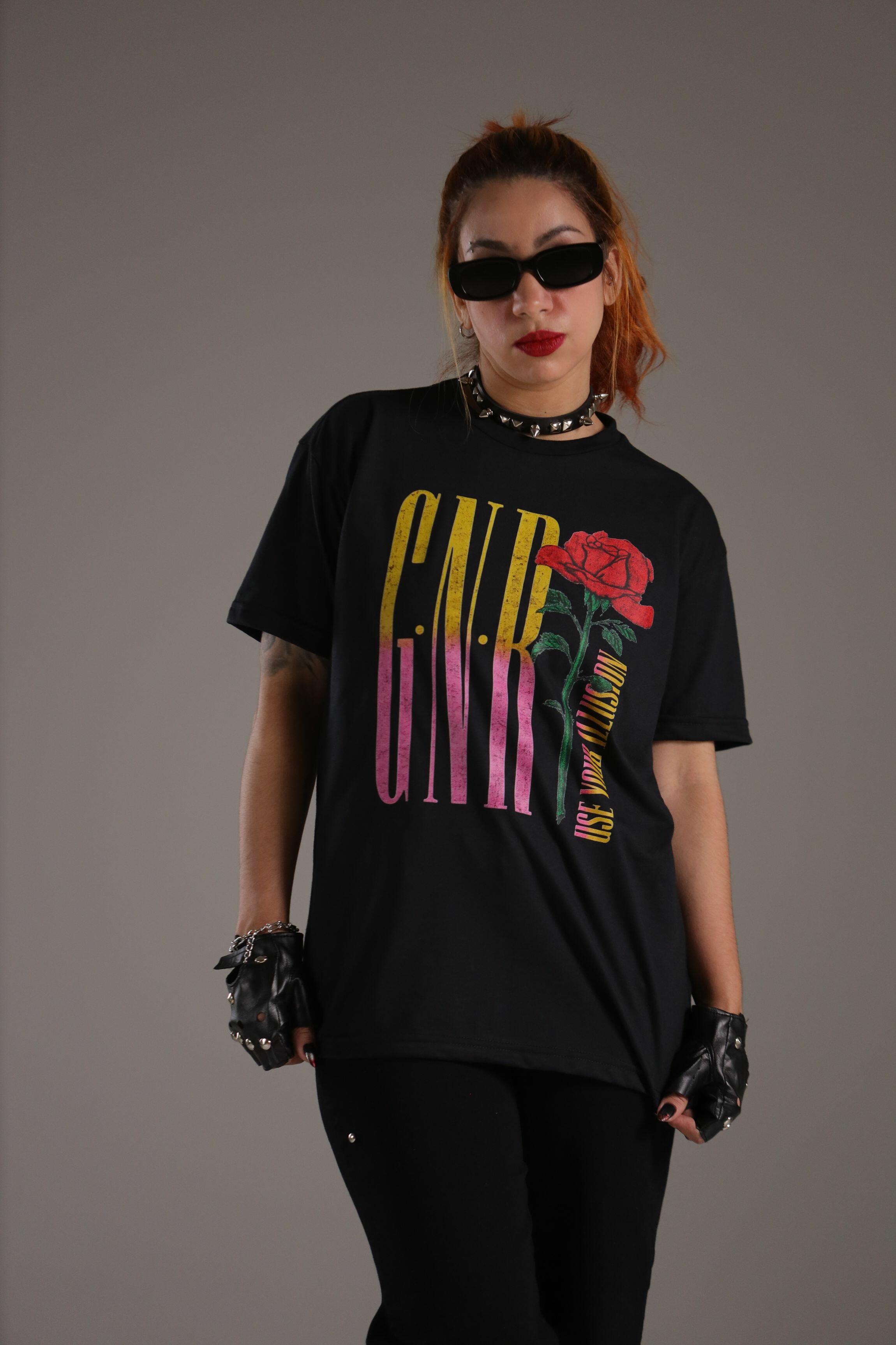 Comprar Camiseta Guns N Roses Use Your Illusion - Cabide do Rock