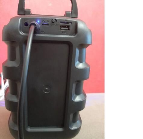 Comprar Caixa De Som Karaoke Bluetooth Brinde Microfone - Kimiso - a partir  de R$189,05 - Megadias