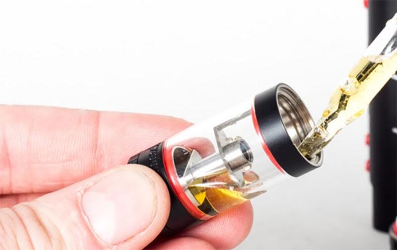 Como recarregar o Líquido do cigarro eletrônico