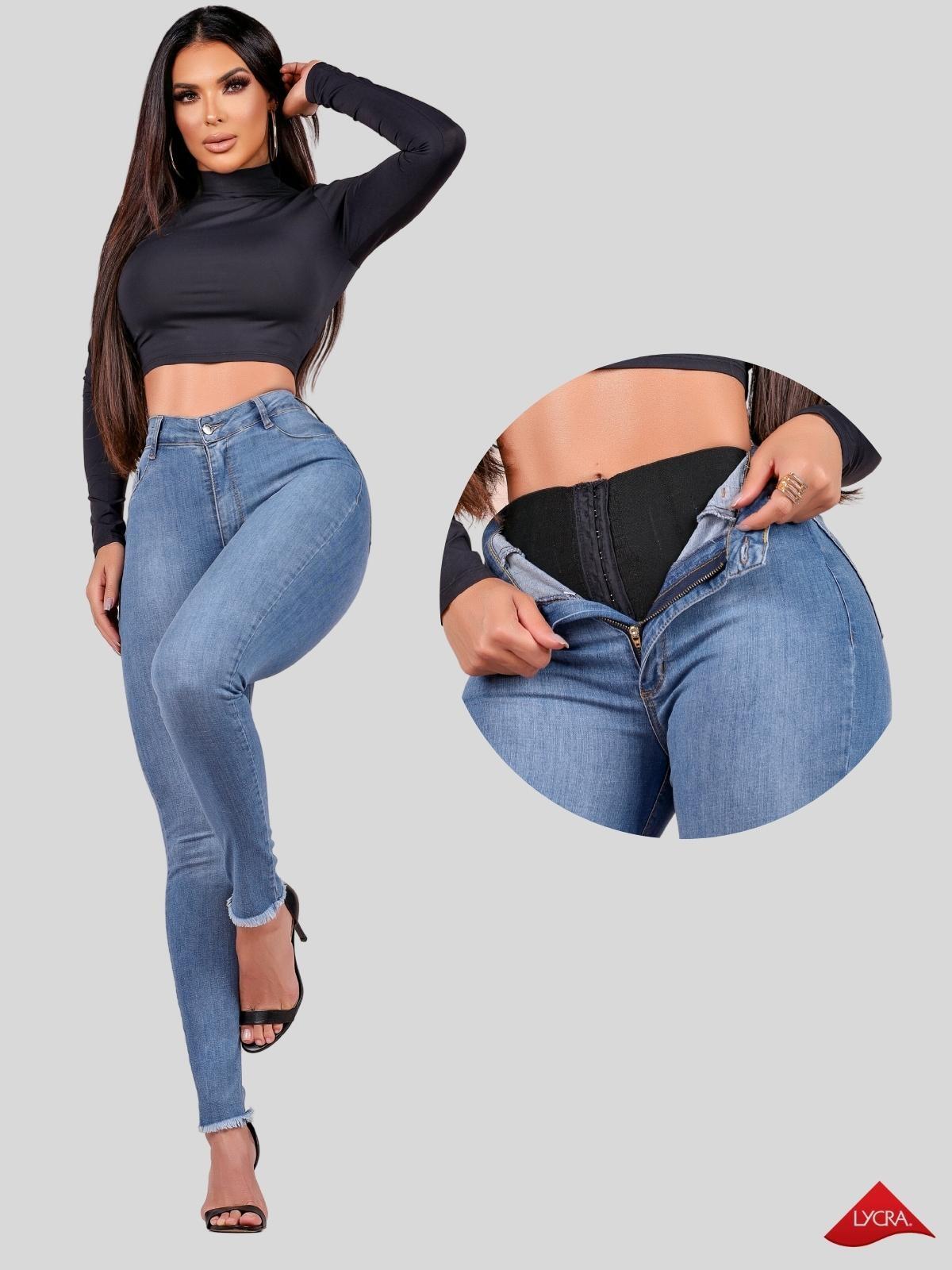 Calça jeans modeladora super lipo flare empina bumbum