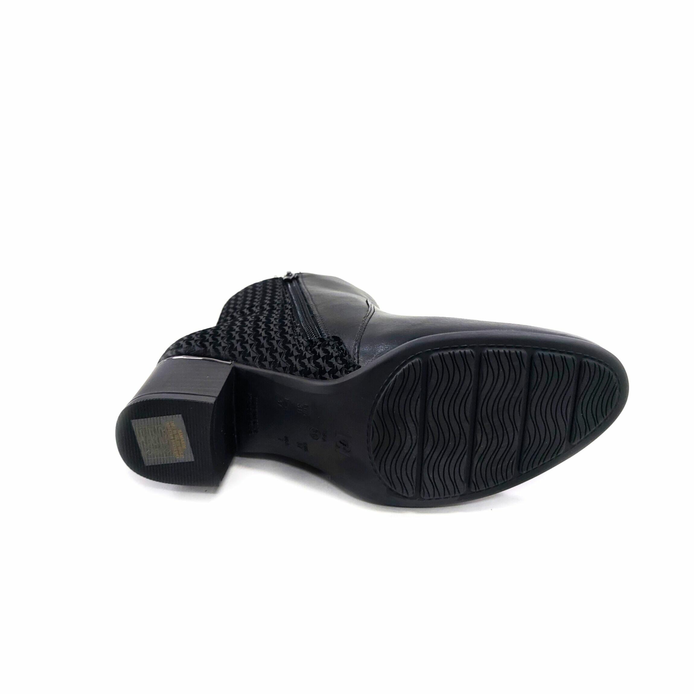 Comfortflex Bota Cano Curto Feminina Salto 5 cm Ref. 2292302