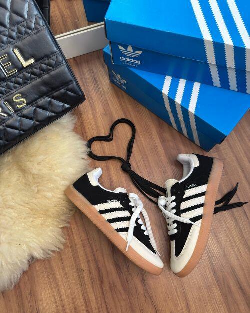 Comprar Add Samba Preto/Creme