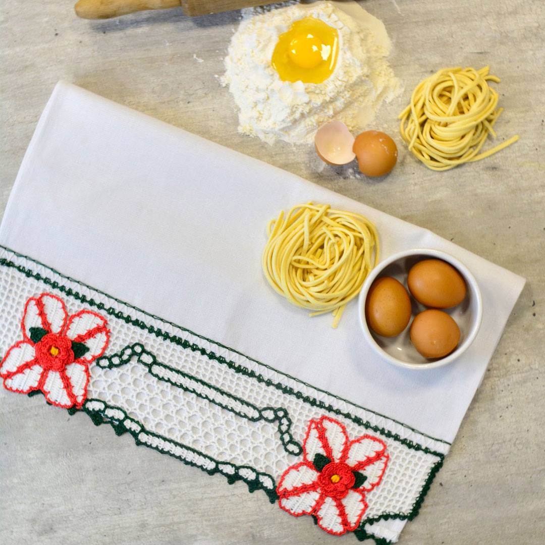 Comprar Linha Clea 1000m 151g Lisas 6313 AMORA - R$17,99 - WOWLOJA