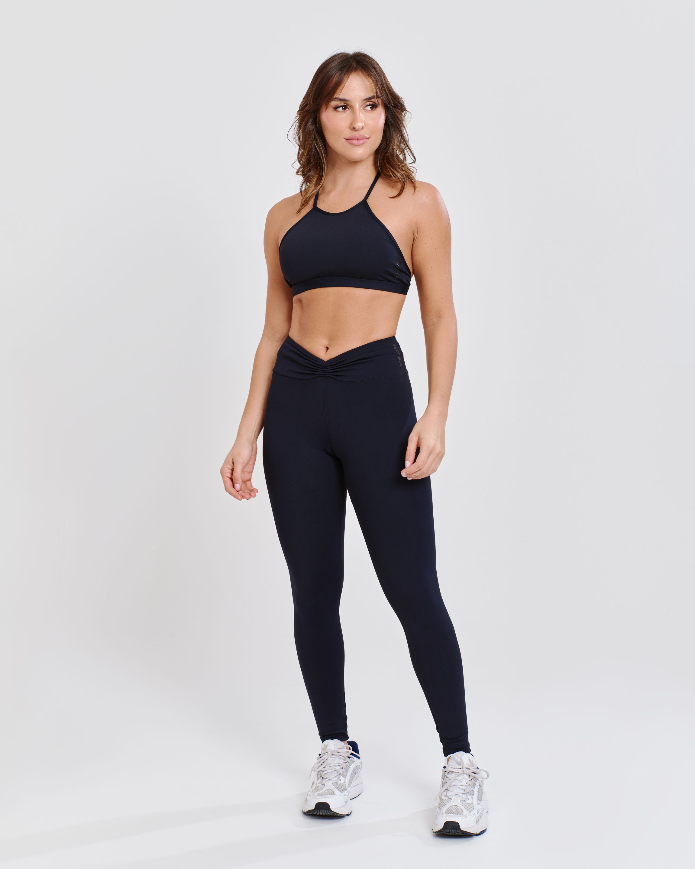 Yoga Basic Top ブラック　S TOP YOGA 　ESSENTIAL WERTHY Feminino Oficial Site no veja Preto: ヨガ・ピラティス