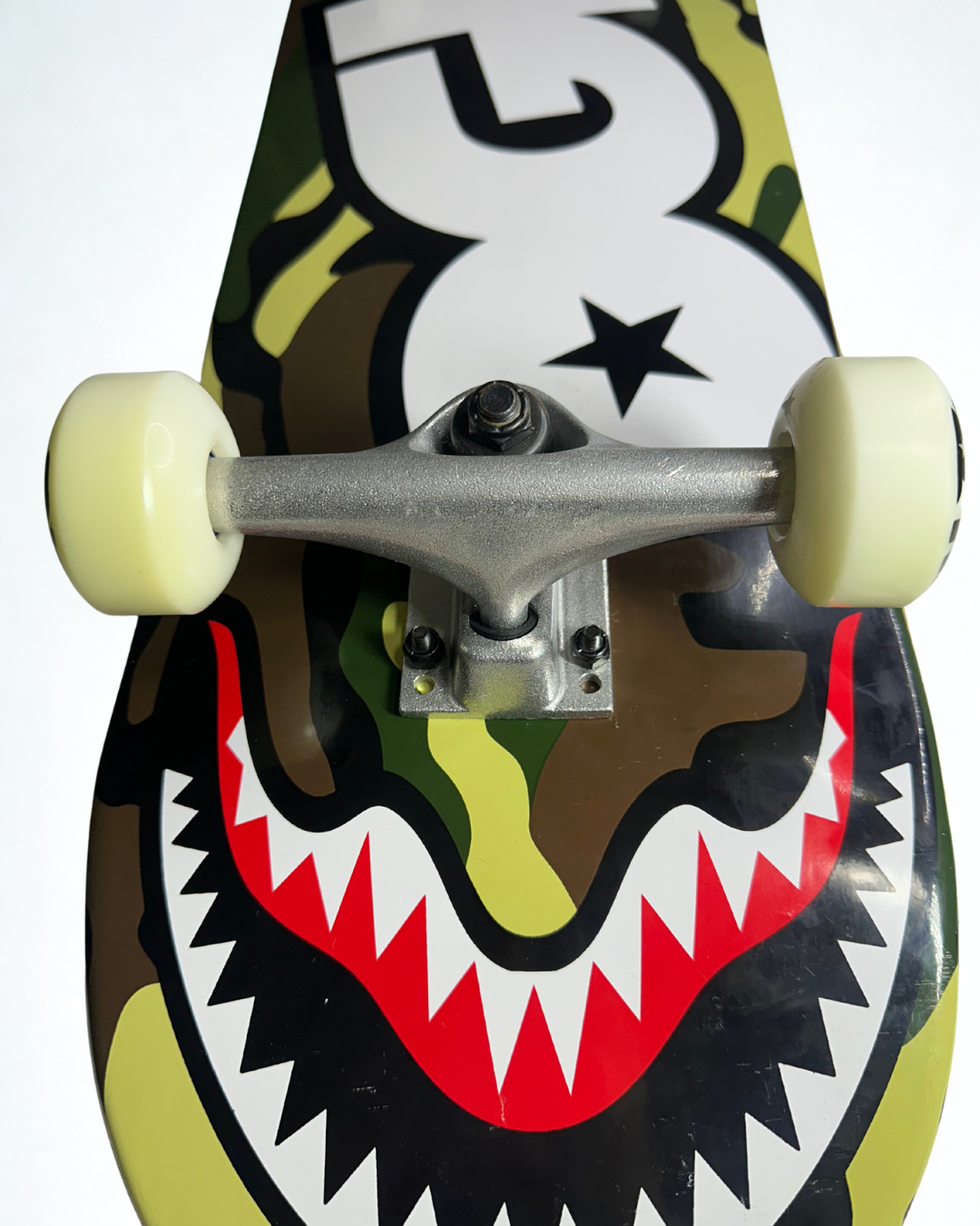 Comprar Skate Profissional Montado DGK Pilot - Benny's Skate Shop, image size:1080x1350