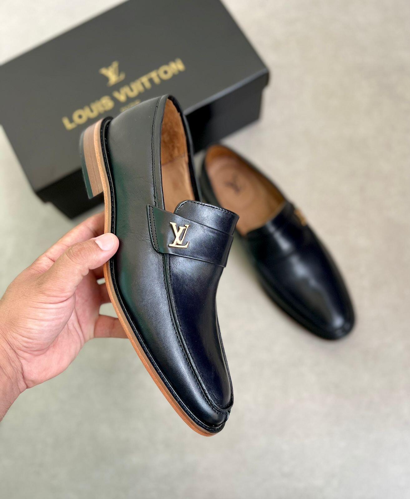 LOUIS VUITTON ローファー　サイズ37.5 Comprar Louis Vuitton Loafer Preto