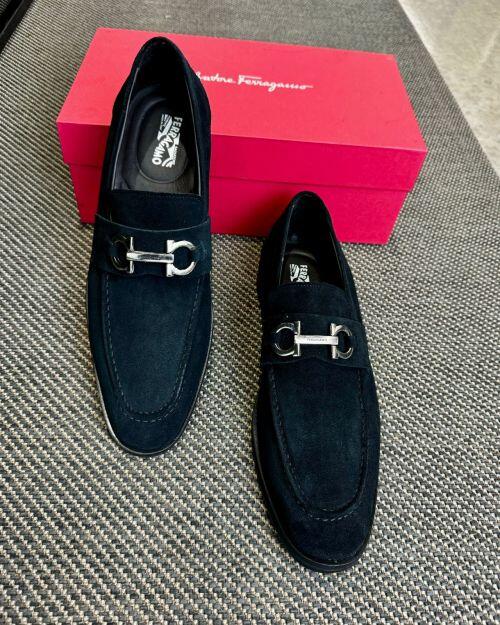 Comprar Salvatore Ferragamo