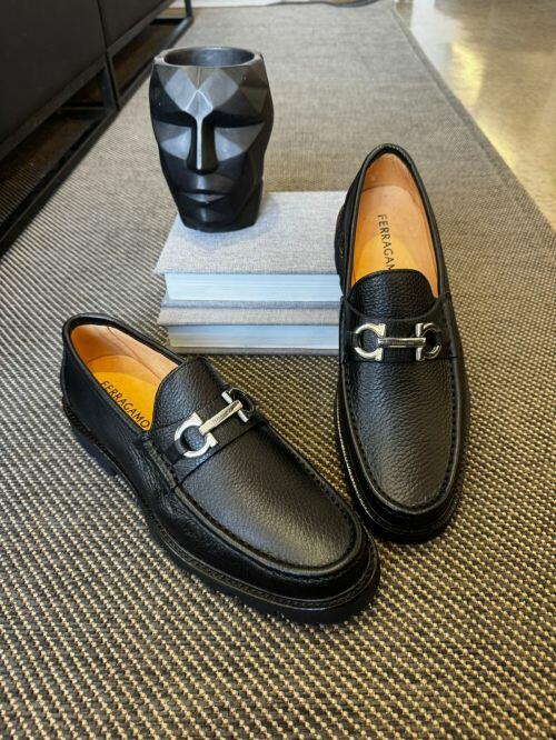 Comprar Mocassim Salvatore Ferragamo Preto
