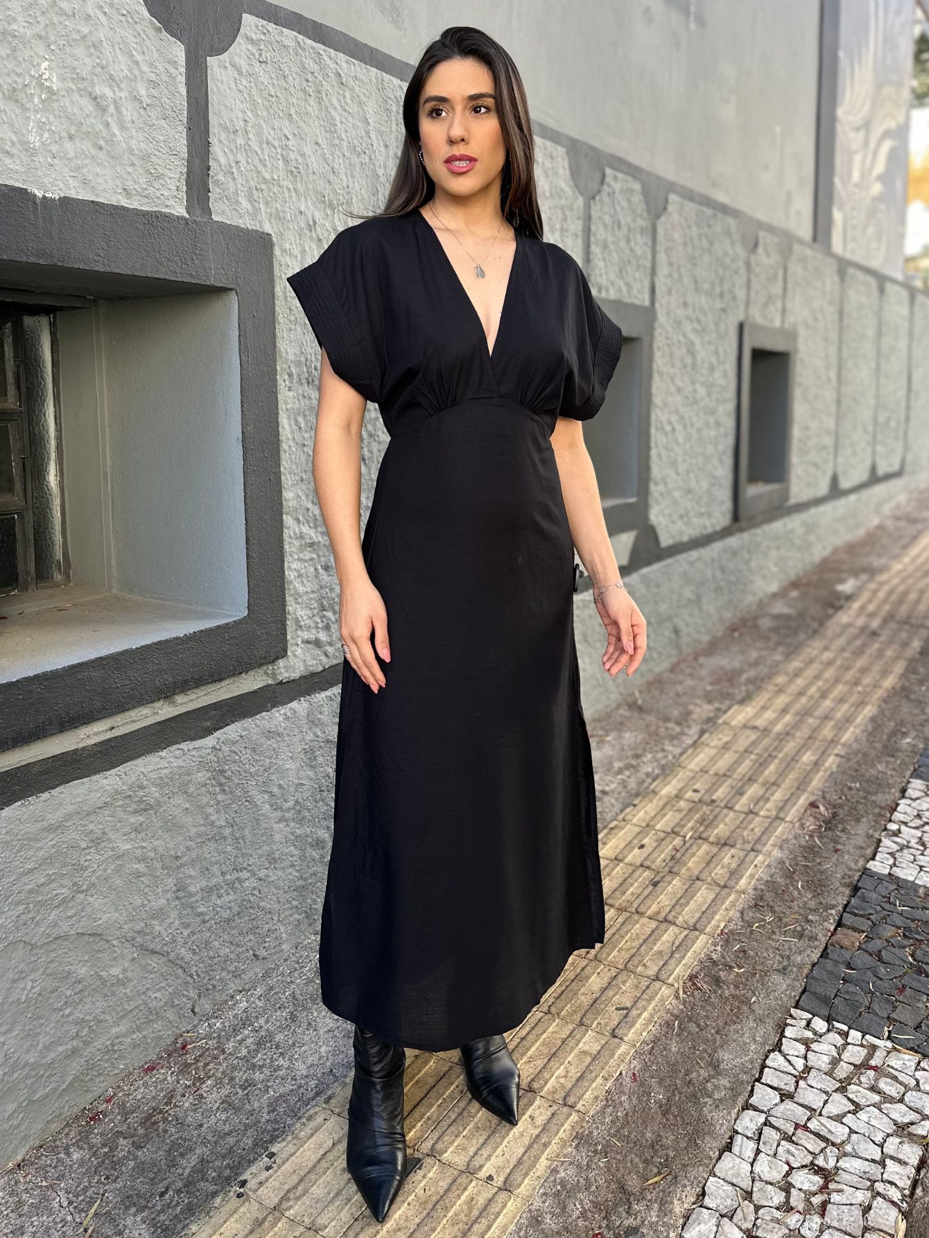 Comprar Vestido Longo Feminino Decote em V Colcci Nagai Boutique