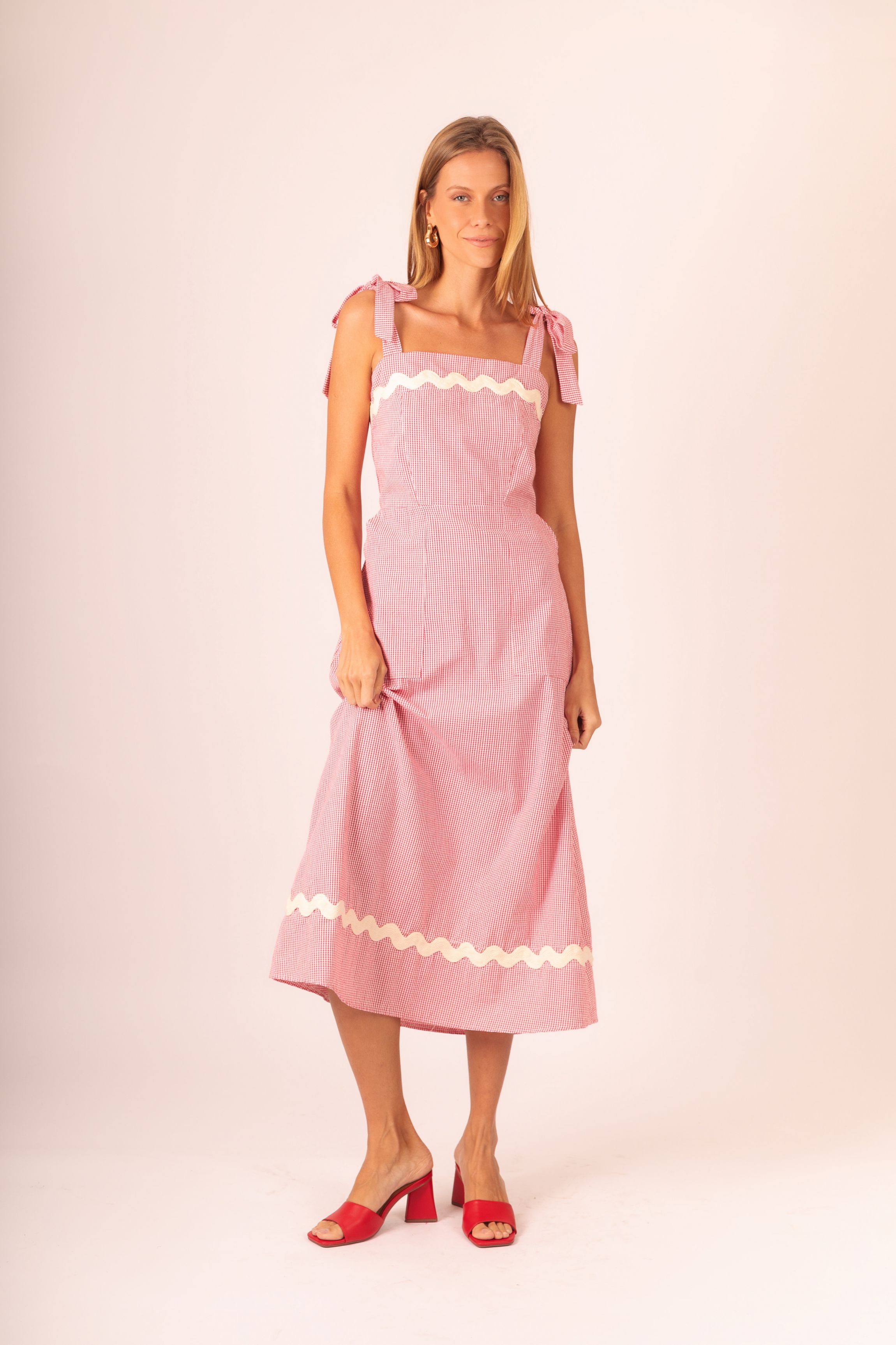 Comprar Vestido Midi Vichy Vermelho R$179,00 Miallegra Rio