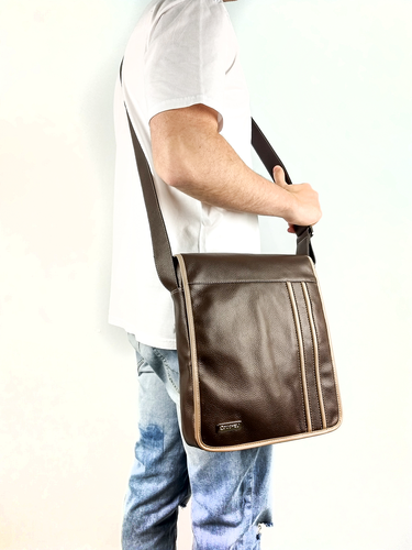 Bolsa Carteiro Duda - Couro Relax Café c/ Bege