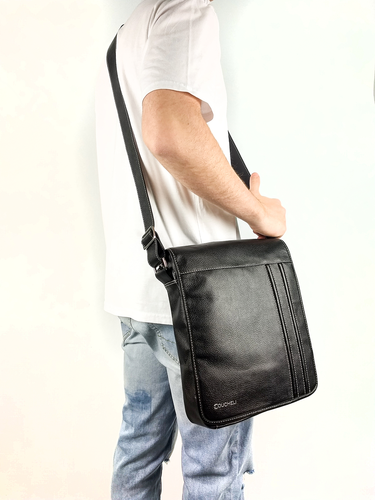 Bolsa Carteiro Duda - Couro Relax Preto