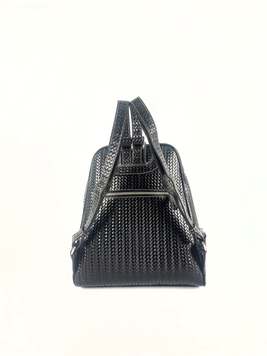 Mochila Vick - Couro Tressê Trança Preto c/ Relax Preto