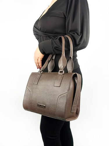 Bolsa Bowling Any - Couro Tressê Prada Café c/ Relax Café