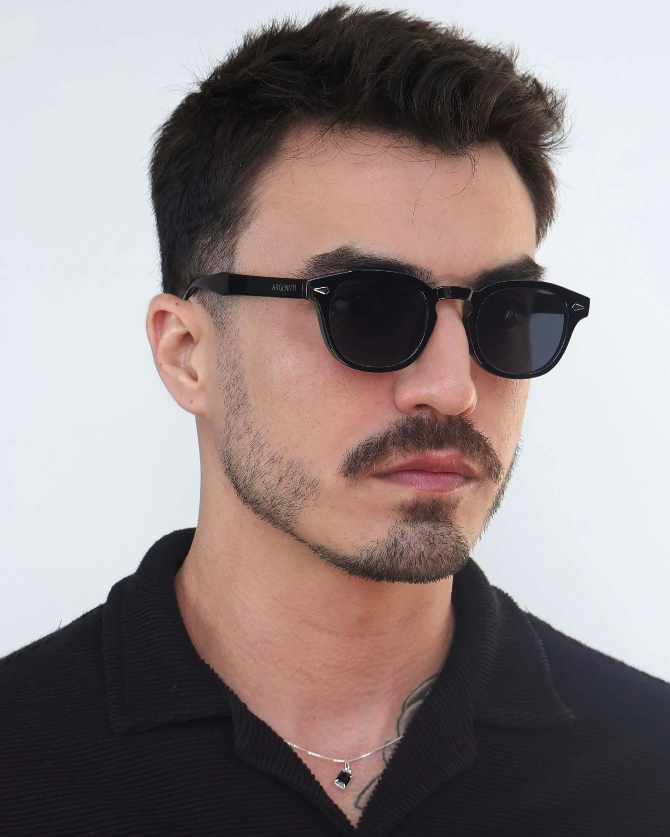 Oculos Retangular Óculos de Sol Retangular Nova York Preto - R$127,00