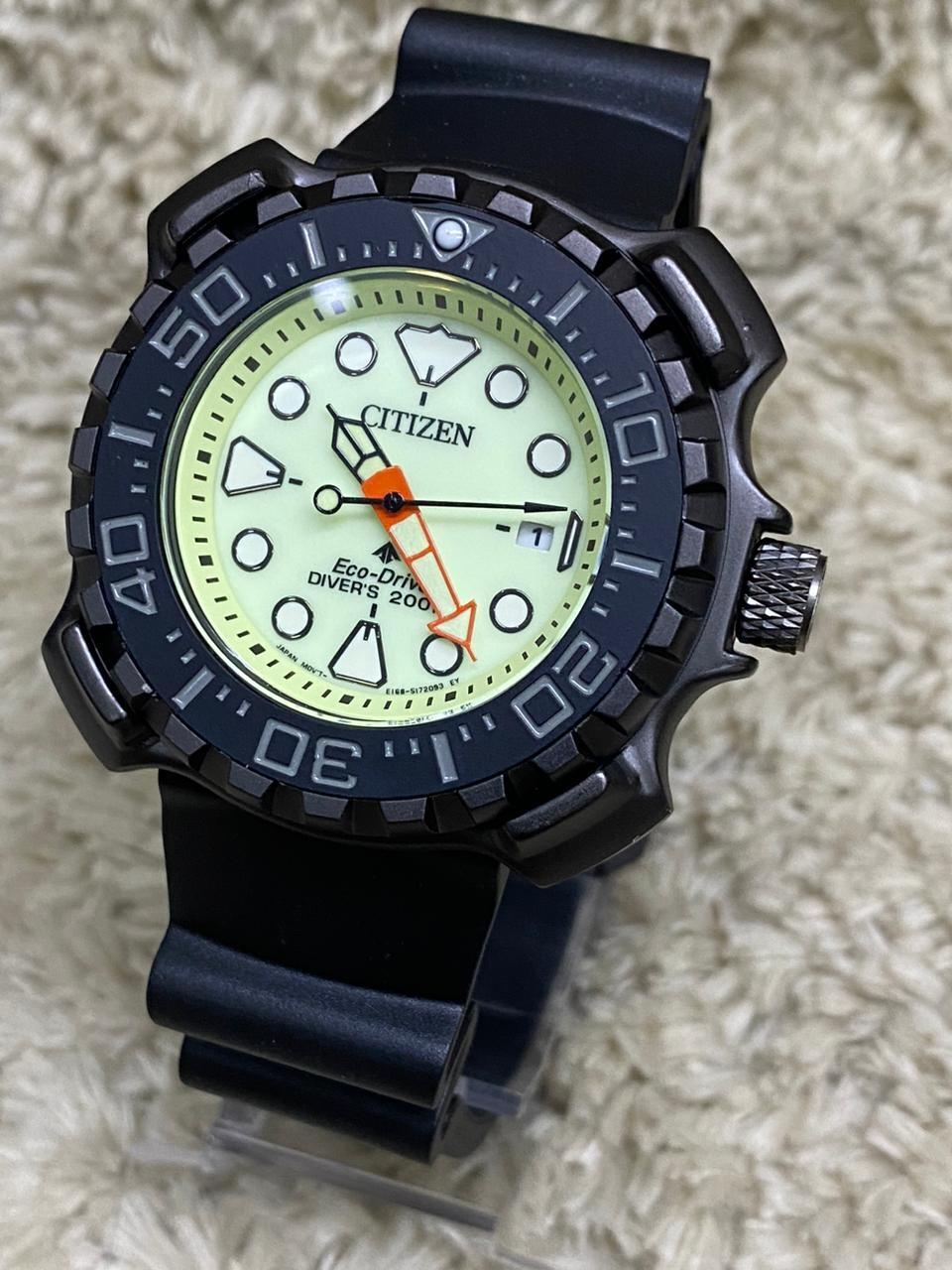 Relogio masculino Citizen Eco Drive militar preto verde claro a prova dagua
