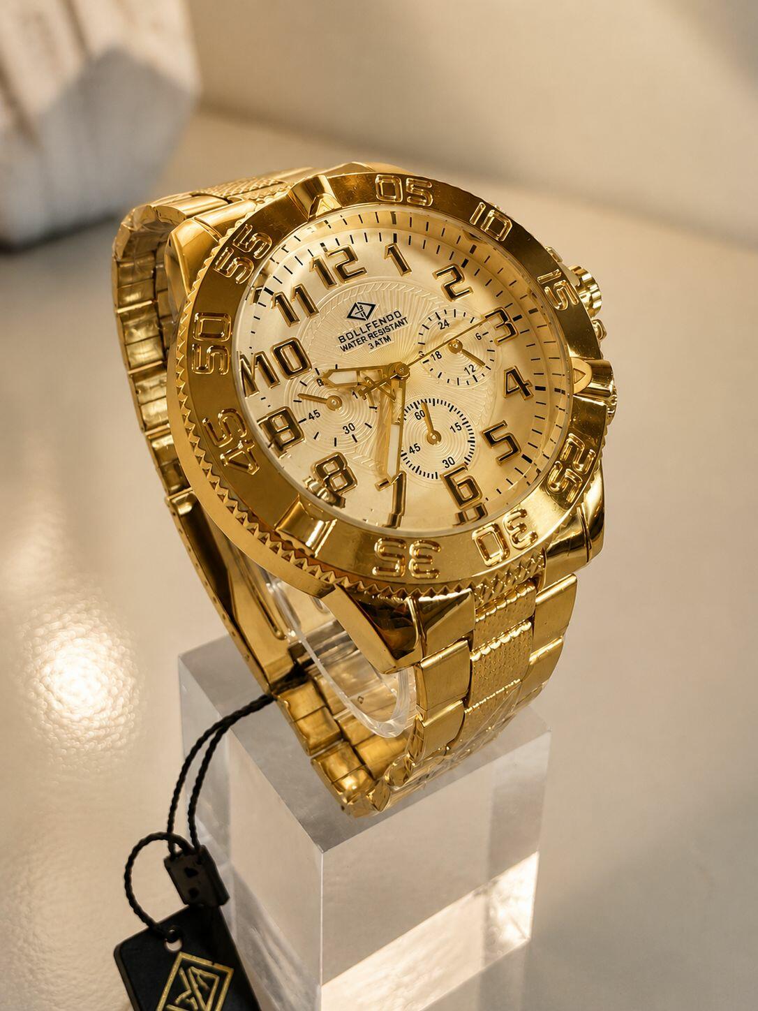 Relógio Masculino de Metal a prova dagua Dourado Led Master