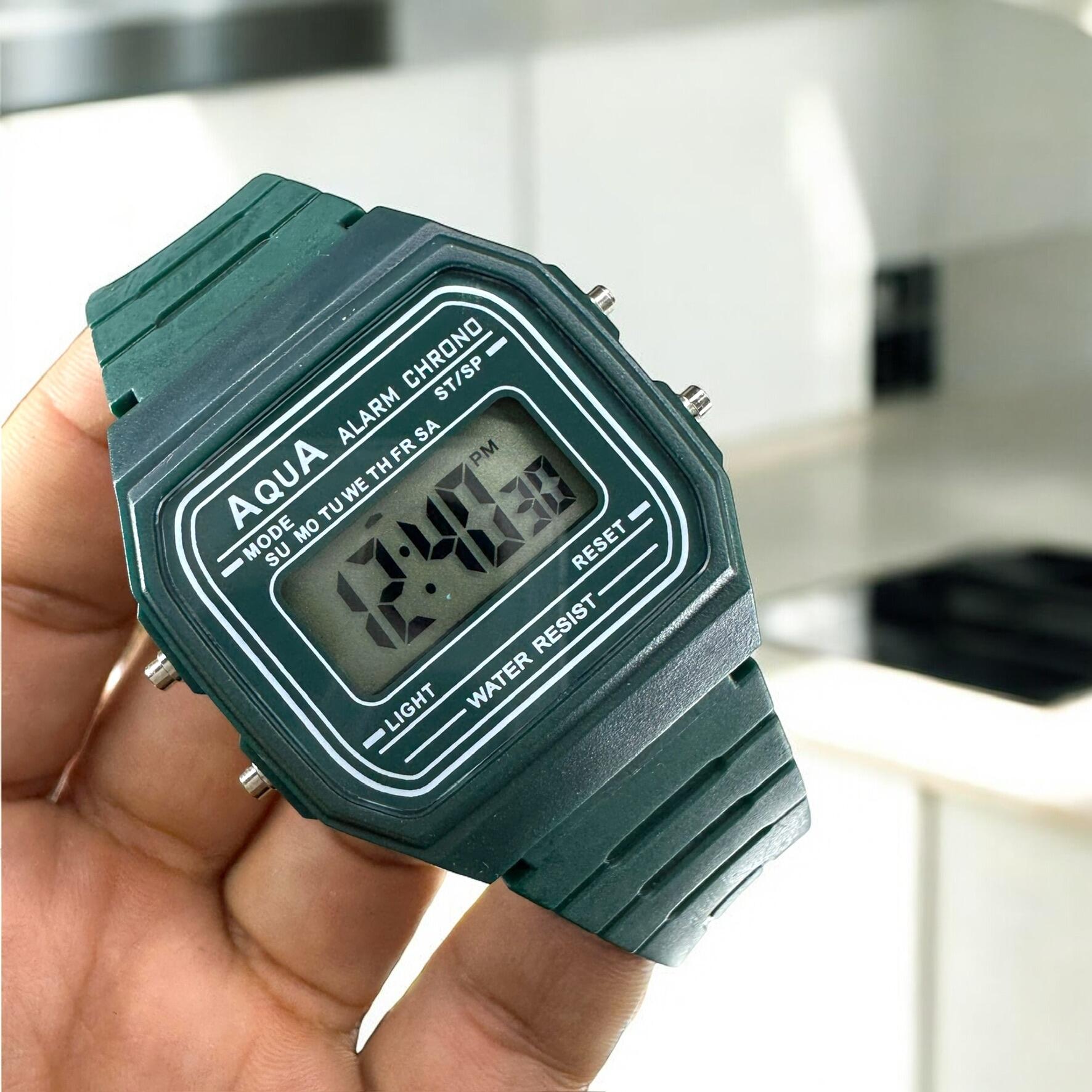 Relógio Feminino Aqua AQ-81 Verde Transparente - A Prova Dagua