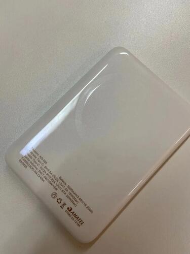 Power Bank Magnético Branco