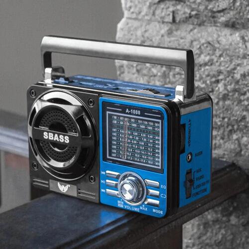 Rádio Portátil Am Fm A Pilha E Energia Usb Recárregavel